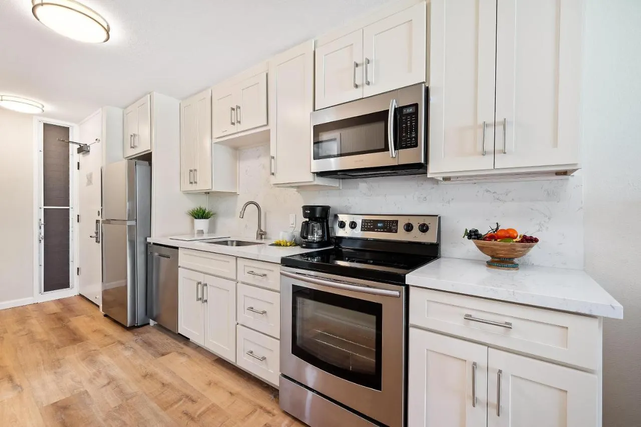 Eldorado J111 Apartman Kahana
